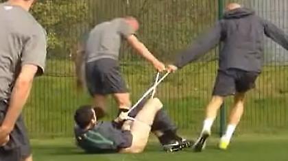 Βασανίζοντας το τεχνικό τιμ