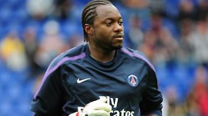 Μένει Παρί ο Εντέλ