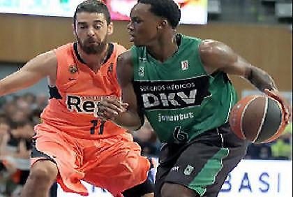 «Ζόρια» για Μπαρτσελόνα, σούπερ ο Μπράμος