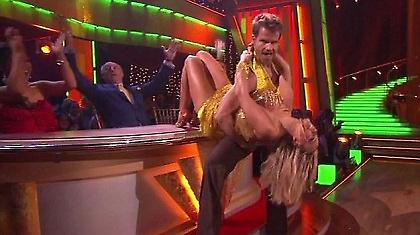 Η σέξι σάμπα της Kendra Wilkinson