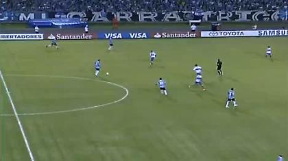 Κλωτσιές, μπουνιές και γκολάρες (video)