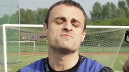 Ο Μπερμπάτοφ... Νονός (video)