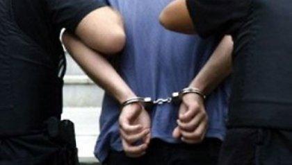 Συνελήφθησαν σπείρες που έκλεβαν σπίτια και αυτοκίνητα