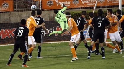 Ντεμπούτο για Κόκε