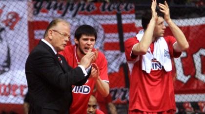 Παπανικολάου: «Τα πάντα ξεκινούν από την άμυνα»