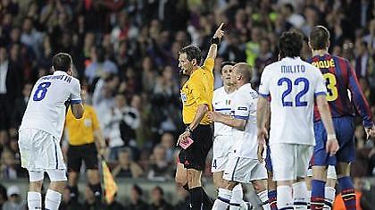 Ο Ντε Μπλέκερε στο δρόμο του Μουρίνιο!