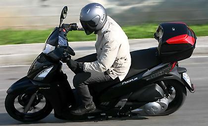 O ηγέτης στα 200 κ. εκ.