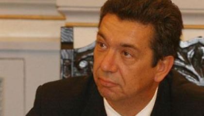 Έχει υπομονή ο Εμίρης