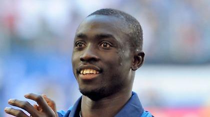 Δεν φεύγει ο Παπίς Σισέ!