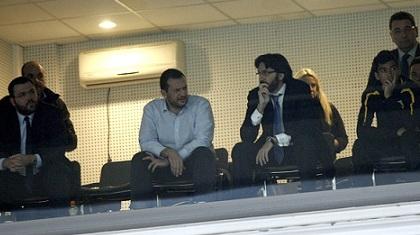 Λαέ της ΑΕΚ, Κολωνάκι… τέλος