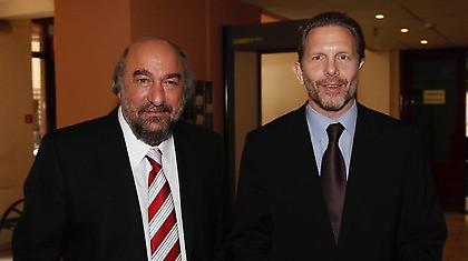 FC: Πονάει χέρι, κόψει πόδι