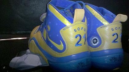 Τα παπούτσια του «Σόφο»