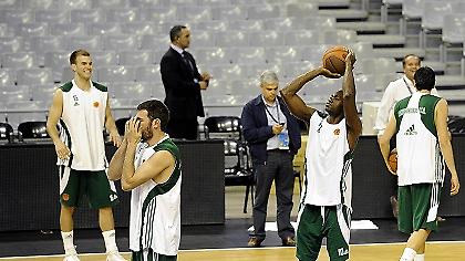 Σάτο: «Έδωσα πληροφορίες στους συμπαίκτες μου»