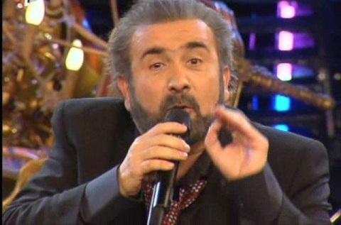 Οταν ο Λάκης εξέθεσε τον πρωθυπουργό και την κυβέρνηση!