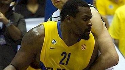 Δύο μεγαθήρια, ένα εισιτήριο