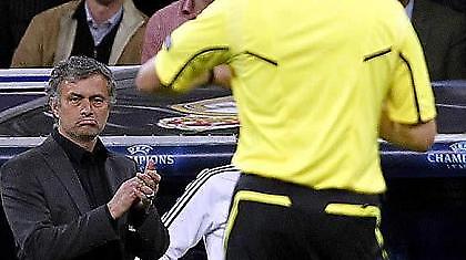 Έρχεται «καμπάνα» για Μουρίνιο