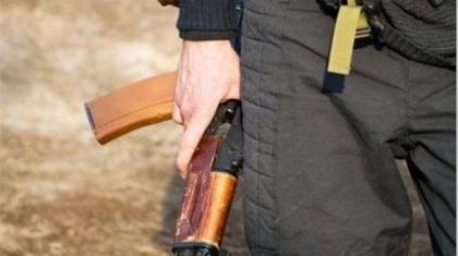 Στον εισαγγελέα ο οπαδός με το καλάσνικοφ