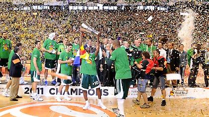 Ο… υπέρ-πρωταθλητής έρχεται στις τρεις!