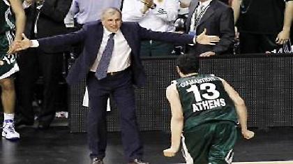 Η αγκαλιά που θα μείνει στην ιστορία (photo story)