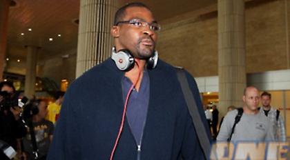 Η υποδοχή στη Μακάμπι και η αυτοκριτική του «Σόφο»