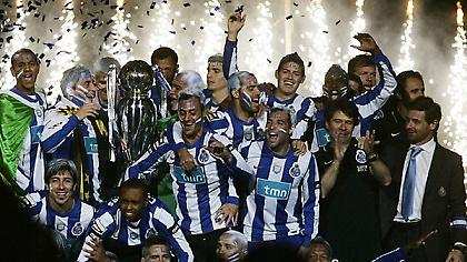 Φιέστα με μπογιές και τον Φαλκάο… DJ (pics/video)