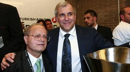 O Μητσάρας, ο Θανάσης κι ο Πετρέλης! (videos)