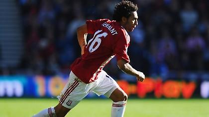 Αουτσάιντερ για φίλημα