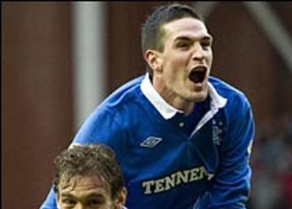 «Διαμαρτυρόμενοι» προς τον τίτλο