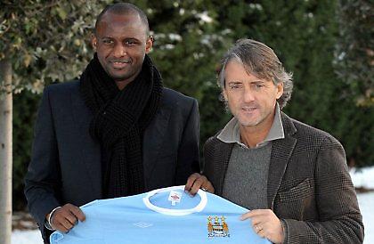 Βιεϊρά: «Άξιος ο Μαντσίνι»