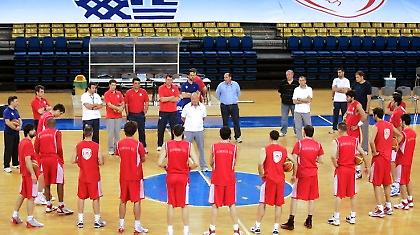 Κανονικά ο Σπανούλης, υπό το βλέμμα των Αγγελόπουλων