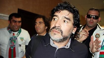 «Πάει» Ντουμπάι ο Μαραντόνα