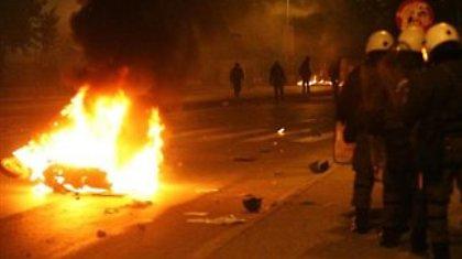 Επεισόδια έξω από το Πολυτεχνείο