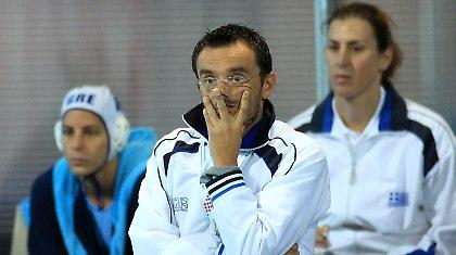 Λύγισε στο τέλος