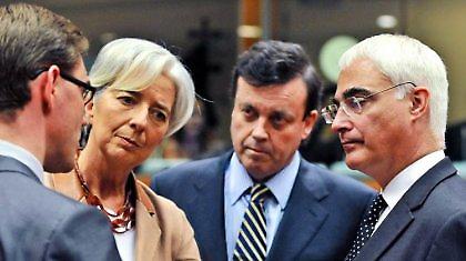 «Στον αέρα οι συνομιλίες λόγω της σύλληψης Στρος Καν»