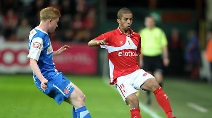 Πρωταθλήτρια…στο νήμα!