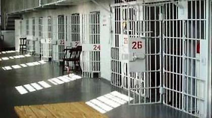 Την βίασε 200 φορές μέσα σε έξι χρόνια!