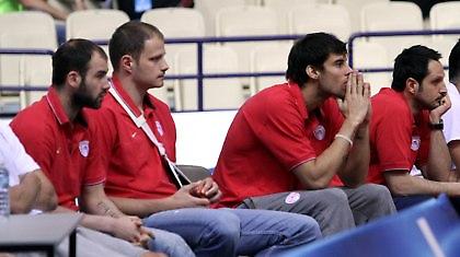 «Ερυθρόλευκες» ευχές στον Νεστέροβιτς