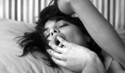 Δικαίωση για τον αυνανισμό… γραφείου!