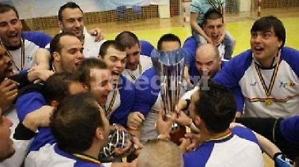 Όπου πηγαίνει τα σαρώνει!