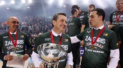 Τριπλ-κράουν για Ζαλγκίρις και Ζούρο!