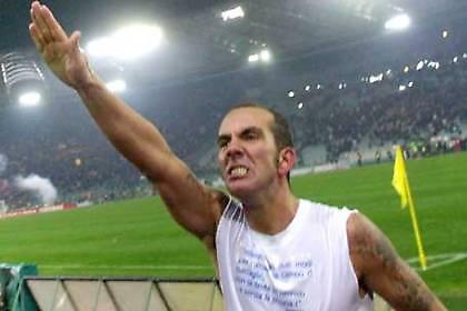 Παίρνει προπονητή… χάνει χορηγούς!