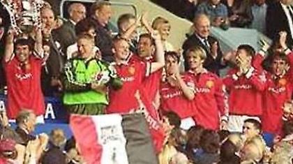 Η Γιουνάιτεντ λύγισε τον Νταμπίζα και τον Τιμούρ (video)