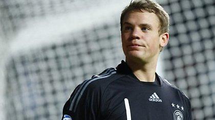 «Μπορεί να μείνει ο Νόιερ»