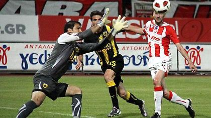 Στην κρίσιμη ώρα, ως συνήθως, λιποθυμά…