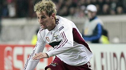 Πλησιάζει στη Μαδρίτη ο Κοεντράο! (vid)