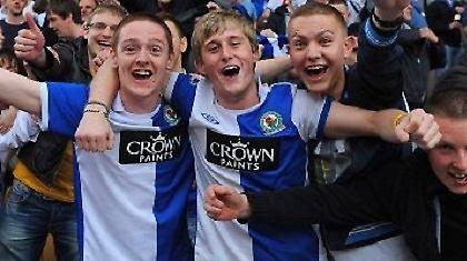 Με τη φωνή των οπαδών