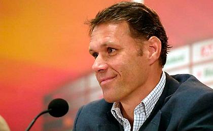 «Ποντάρουν» σε Φαν Μπάστεν