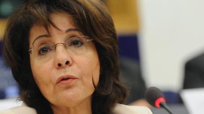 Λες να ξέρει κάτι παραπάνω;