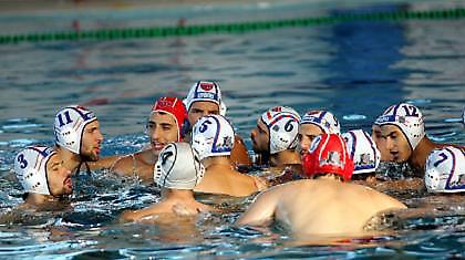 Πρώτο βήμα για τριάδα