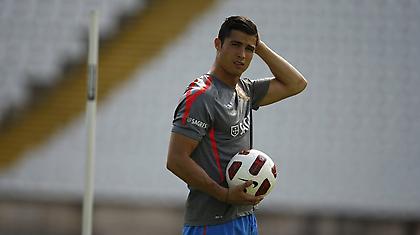 «Κράξιμο» στον εγωπαθή Ρονάλντο! (video)